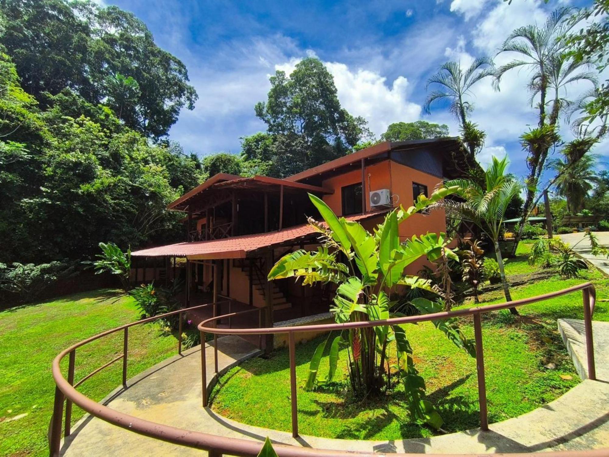 La Laguna Del Lagarto Eco-Lodge Pital  Экстерьер фото